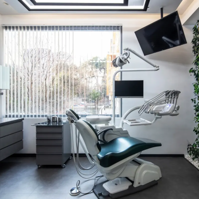 Зубы тоже боятся холода, стоматолог учит нескольким хитростям, которые помогут зубам безопасно пережить зиму