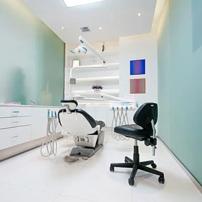 Взрослые занимаются ортодонтией, на эти вещи нужно обращать внимание